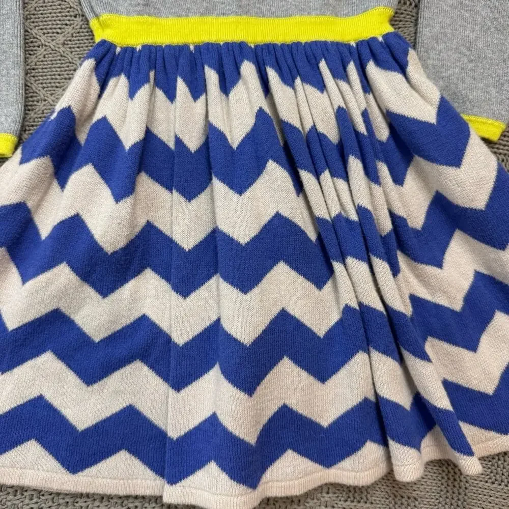 Mini Boden Stylish Gray and Blue Chevron Kids Dress ~ 2/3